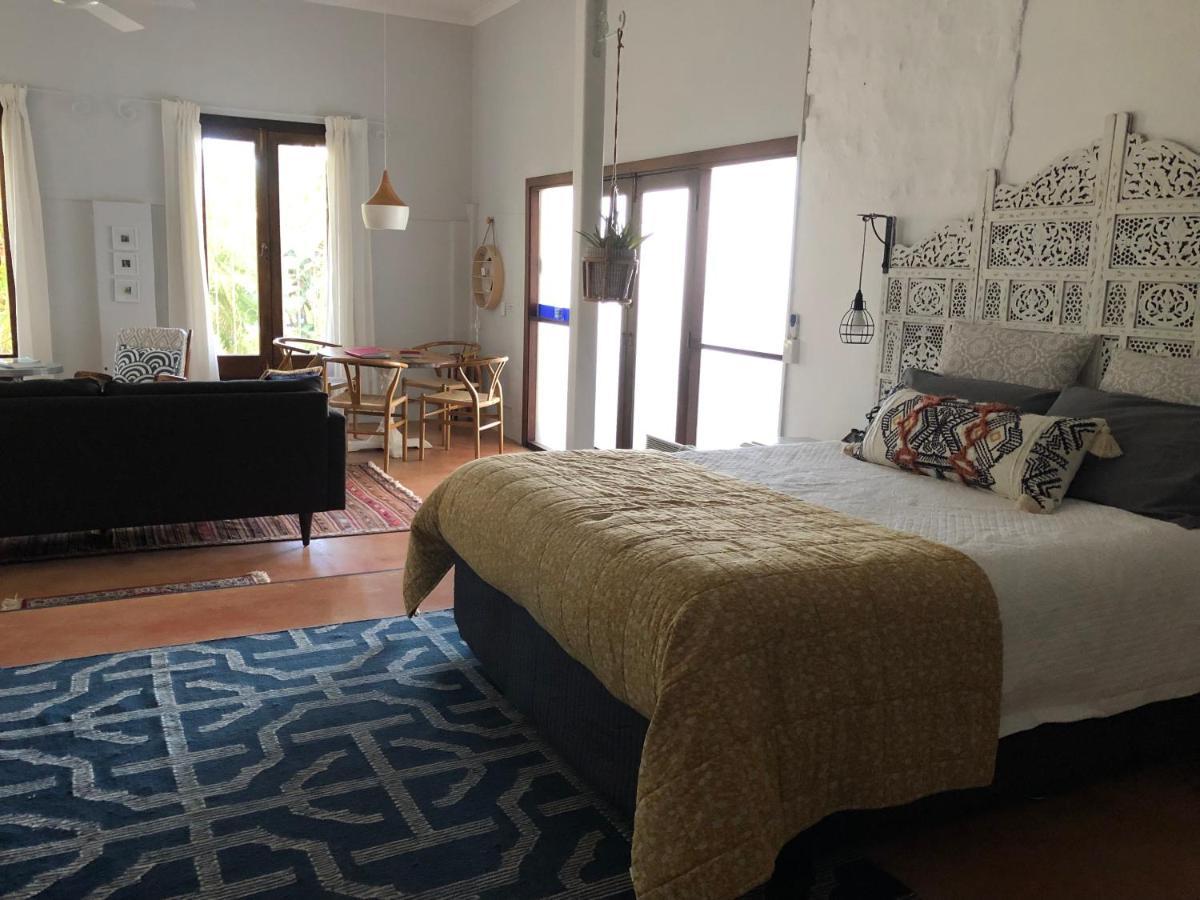 Shorebreak Studio Apartments سابفير بيتش المظهر الخارجي الصورة